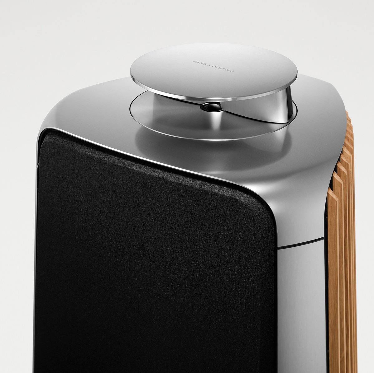 bang_olufsen_beolab_50_main1.jpg