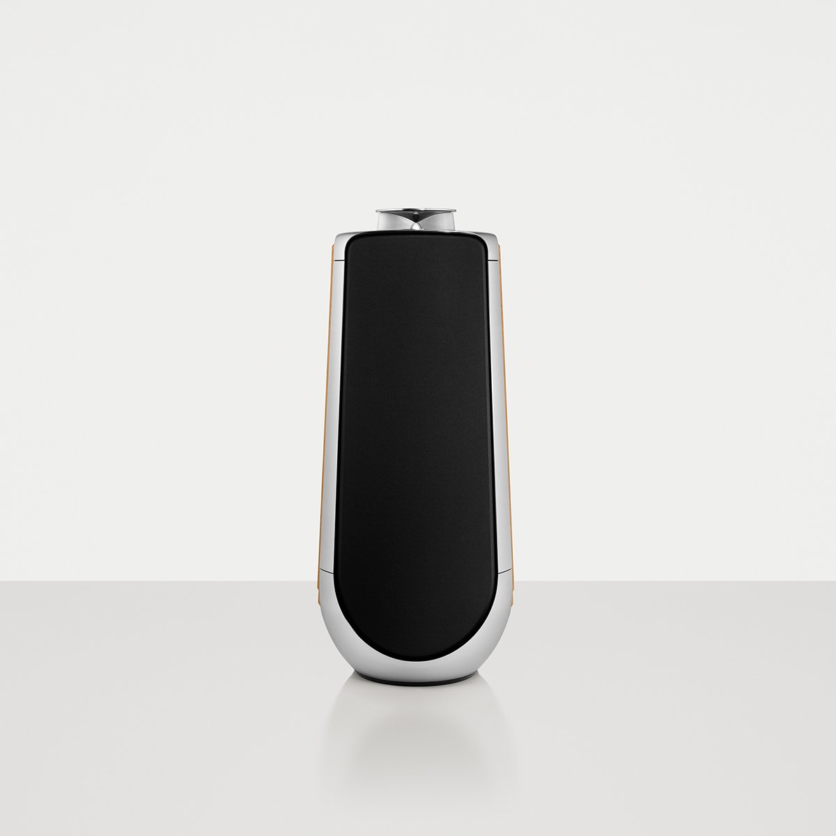 beolab_50_black_panels_black_front_0.jpg